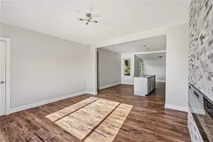 121 Lippert St, Pittsburgh, PA 15209 - Photo 9