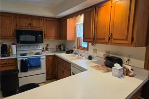 526 Old Fredonia Rd, Coolspring Township, PA 16137 - Photo 5
