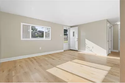 733 Memory Lane, Liberty Boro, PA 15133 - Photo 5