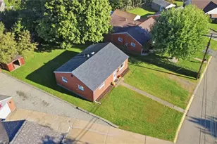 733 Memory Ln, Liberty Boro, PA 15133 - Photo 21