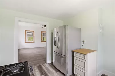 95 E Main St, Avella, PA 15379 - Photo 13