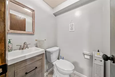 107 Frontenac Rd, Pittsburgh, PA 15068 - Photo 21