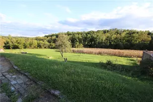 1703 Scenery Dr, Elizabeth Twp/Boro, PA 15037 - Photo 25