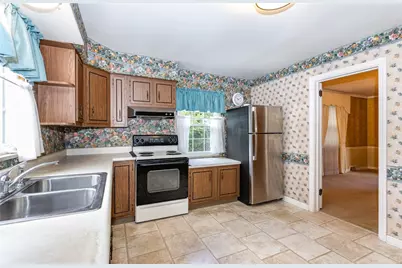 109 Rosewood Ave, Chippewa Township, PA 15010 - Photo 11