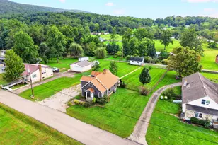 406 Oak St, North Union Township, PA 15445 - Photo 11