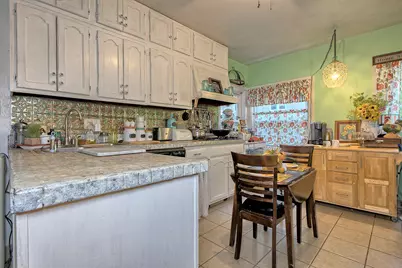 309 Dorothy Louise Drive, Jeannette, PA 15644 - Photo 13