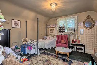 309 Dorothy Louise Drive, Jeannette, PA 15644 - Photo 21