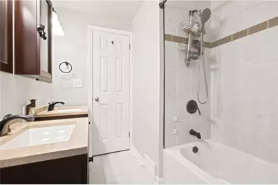 1233 McKinley Dr, Jefferson Hills, PA 15025 - Photo 19