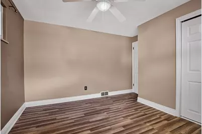 563 Sunnyfield Drive, Monroeville, PA 15146 - Photo 19