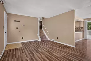 563 Sunnyfield Dr, Monroeville, PA 15146 - Photo 5