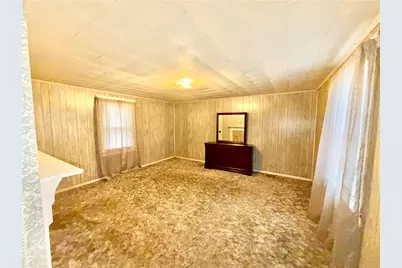 243 Third Ave, Crucible, PA 15325 - Photo 17