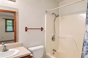 121 Windy Dr, Center Township, PA 16001 - Photo 23