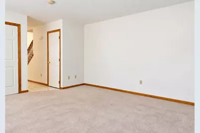 121 Windy Drive, Center Township, PA 16001 - Photo 7