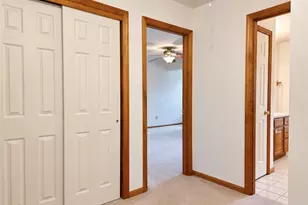 121 Windy Dr, Center Township, PA 16001 - Photo 21