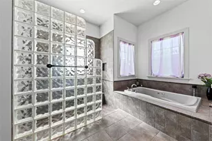 737 Lindwood Dr, Hempfield Township, PA 15601 - Photo 25
