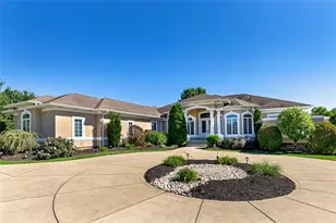 737 Lindwood Dr, Hempfield Township, PA 15601 - Photo 3