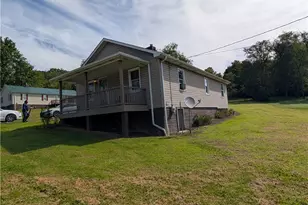 345 Thornton Rd, Redstone Township, PA 15417 - Photo 3