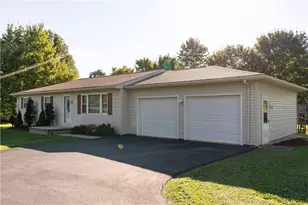 733 Greenfield Rd, Lackawannock Township, PA 16137 - Photo 3