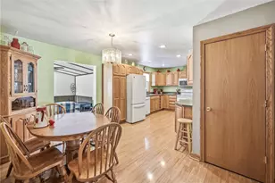 733 Greenfield Rd, Lackawannock Township, PA 16137 - Photo 11