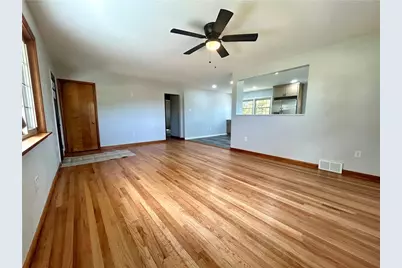 714 Maple Dr, Monongahela, PA 15063 - Photo 5