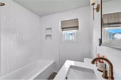 111 S Hitchman, Mt Pleasant Boro, PA 15666 - Photo 27