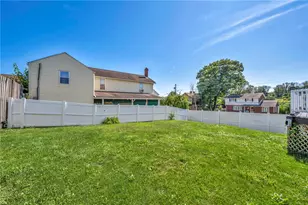 111 S Hitchman, Mt Pleasant Boro, PA 15666 - Photo 39