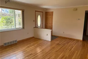 230 Mccartney Dr, Moon/Crescent Twp, PA 15108 - Photo 5