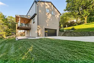 736 Pinetree Rd, Pittsburgh, PA 15243 - Photo 3