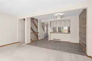 5011 Hamilton Dr, Hopewell Township, PA 15001 - Photo 3
