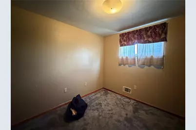 2928 1/2 Elroy Ave, Pittsburgh, PA 15227 - Photo 9
