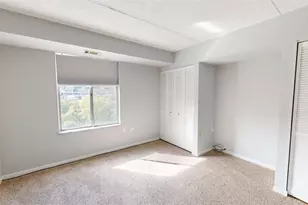 2120 Greentree Rd, Scott Township, PA 15220 - Photo 19