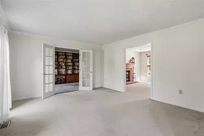 3001 Linden Ct, Moon/Crescent Twp, PA 15108 - Photo 7