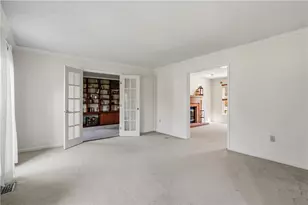 3001 Linden Ct, Moon/Crescent Twp, PA 15108 - Photo 7