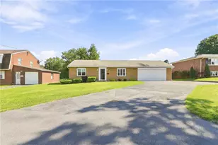 1618 Goucher, Westmont Hilltop School District, PA 15905 - Photo 3