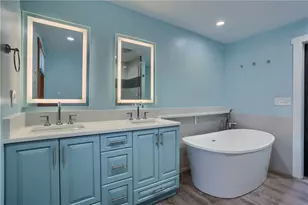 2525 Country Side Ln, Pittsburgh, PA 15090 - Photo 17
