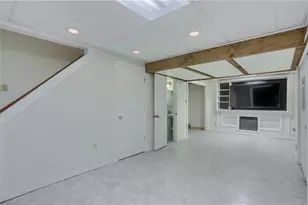 2525 Country Side Ln, Pittsburgh, PA 15090 - Photo 25