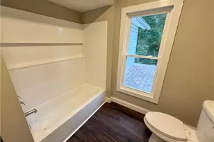 219 E Wallace Ave, New Castle, PA 16101 - Photo 19