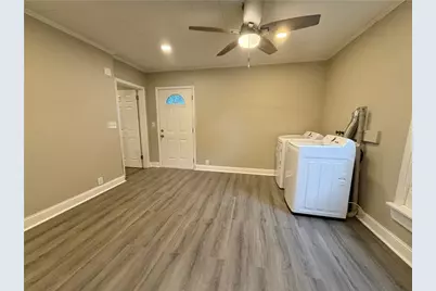 219 E Wallace Ave #2, New Castle, PA 16101 - Photo 3