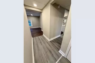 219 E Wallace Ave #2, New Castle, PA 16101 - Photo 11