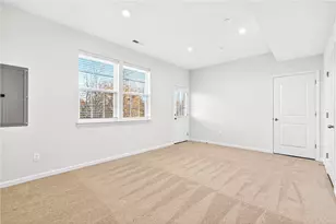 600 Dana Dr, Collier Township, PA 15205 - Photo 37