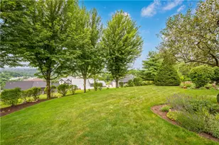 1005 Skyline Dr, Cecil, PA 15317 - Photo 47