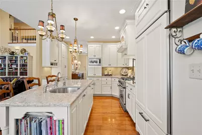 1005 Skyline Drive, Cecil, PA 15317 - Photo 17