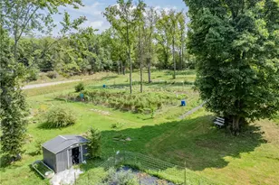 781 New Castle Rd, Franklin Township, PA 16001 - Photo 19