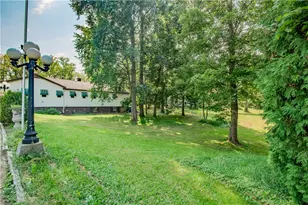 781 New Castle Rd, Franklin Township, PA 16001 - Photo 11