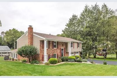 6 Greenview Dr, Hempfield Township, PA 15644 - Photo 3