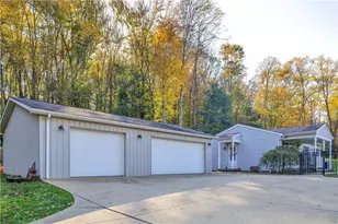 210 Valley Rd, Concord Township, PA 16061 - Photo 3