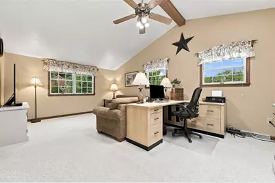 401 Becker Dr, Ross Twp, PA 15237 - Photo 5