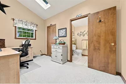 401 Becker Dr, Ross Twp, PA 15237 - Photo 7