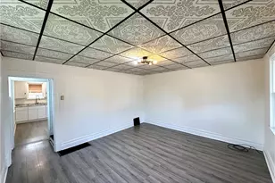 2503 8th Ave, Beaver Falls, PA 15010 - Photo 9