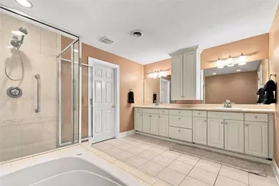 101 Chateau Dr, Center Township, PA 15001 - Photo 23